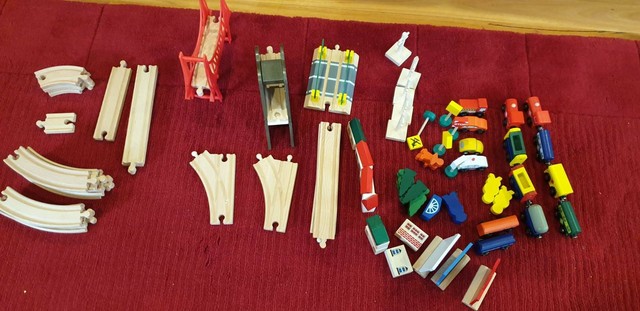 aldi wooden train accessory set